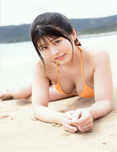 《变成黑皮妹以后和朋友做了-美女来了在线观看完整版中文》